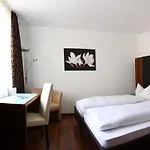 Zur Pfalz 3* Кандель