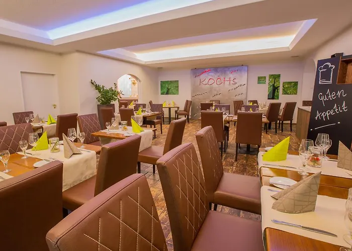 Zur Pfalz Hotel 3*